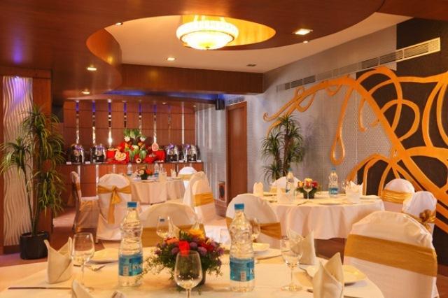 The Nines Business Hotel บังกาลอร์ ภายนอก รูปภาพ